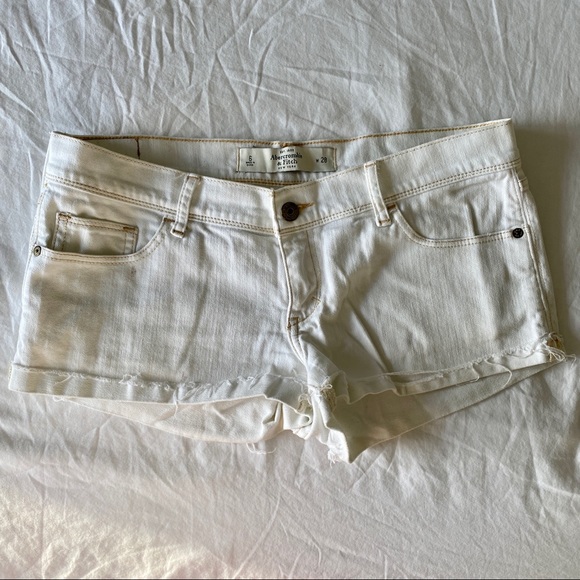 Abercrombie & Fitch short shorts - Picture 1 of 4